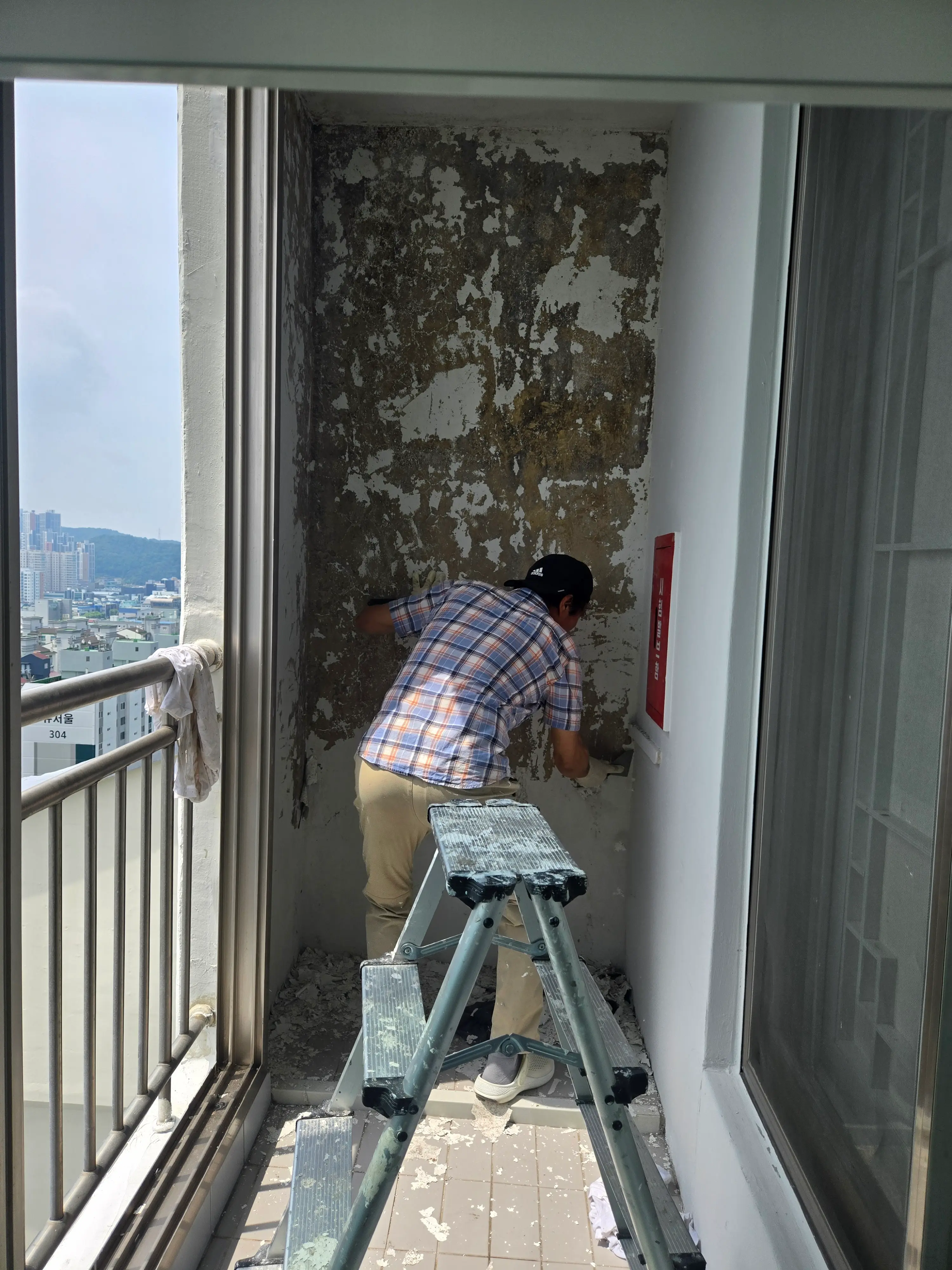 페인트 재도장 시공 작업 사진 4