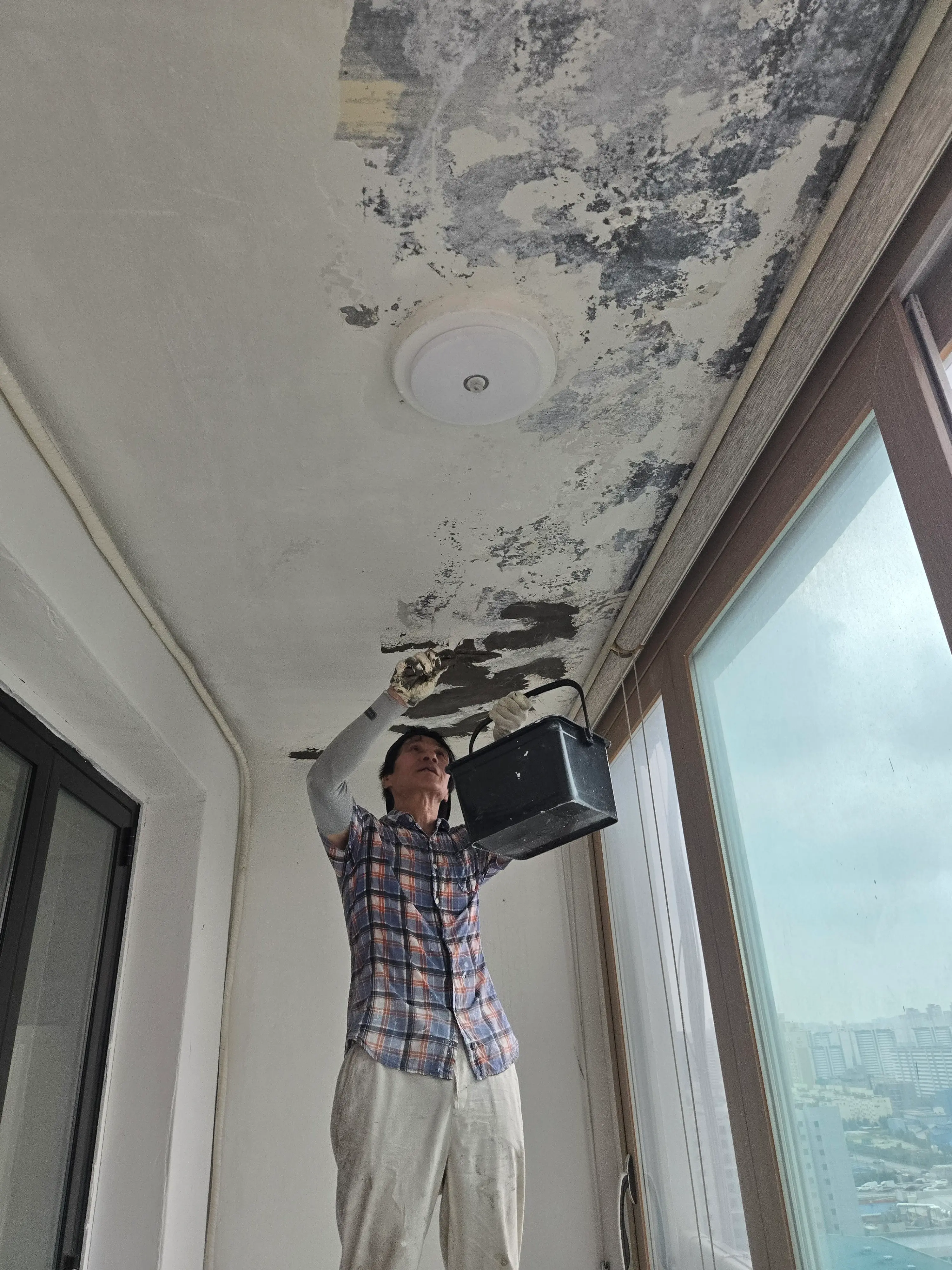 페인트 재도장 시공 작업 사진 8