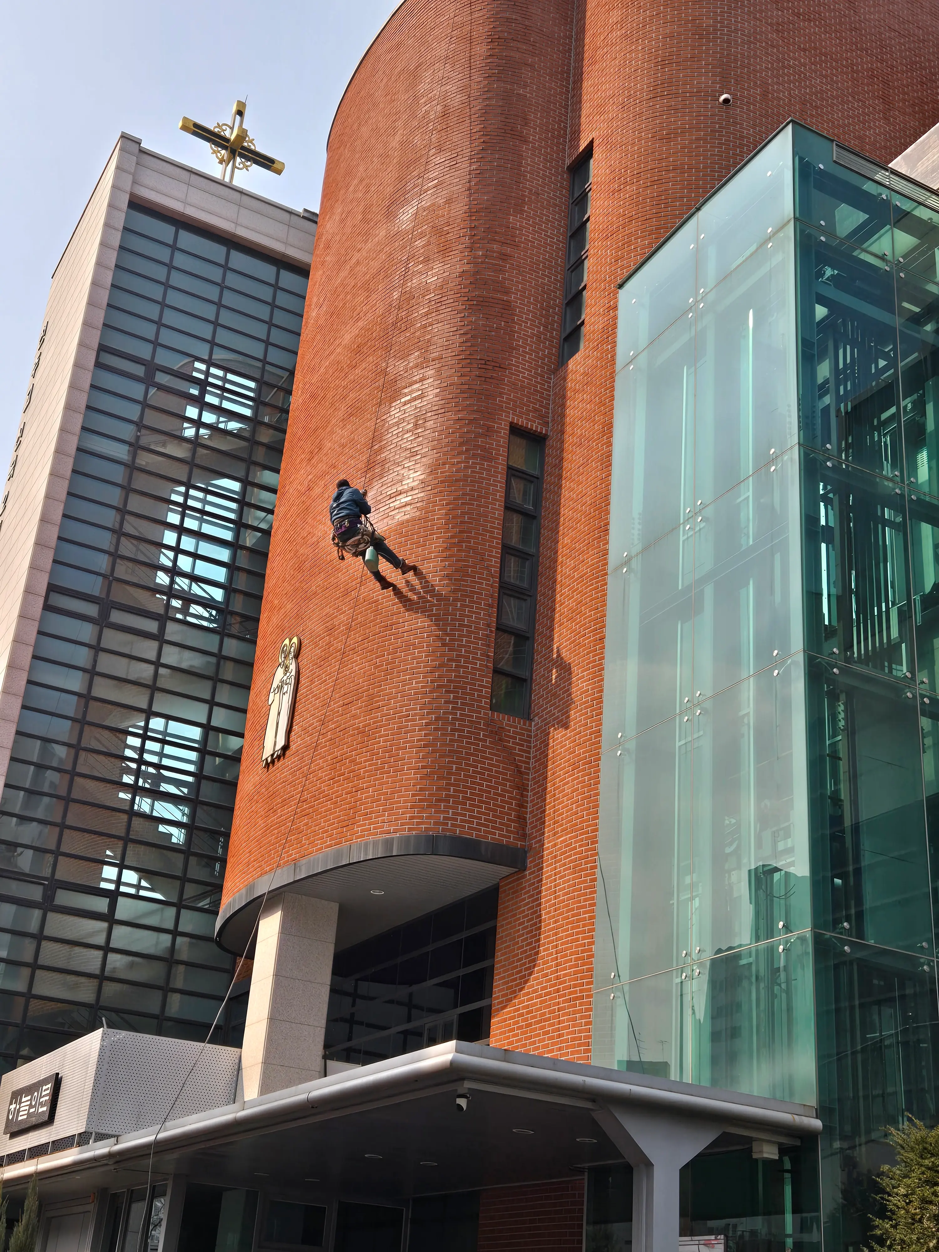 외벽 발수 코팅 (로프작업) 시공 작업 사진 12